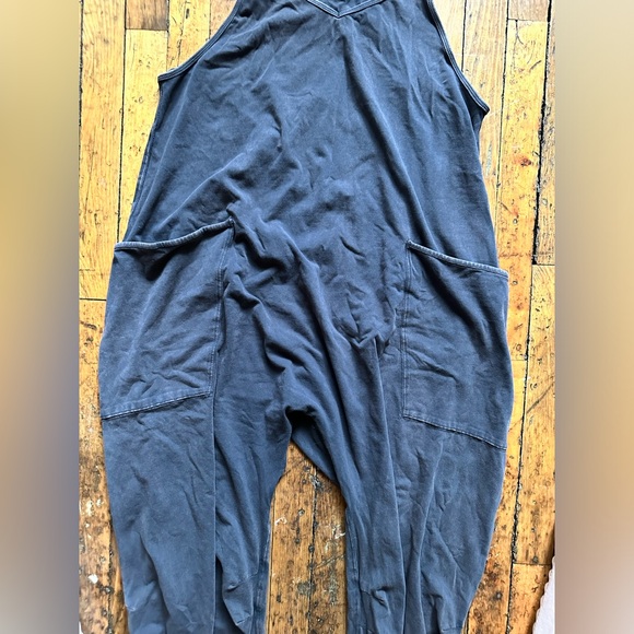 FP MOVEMENT HOT SHOT ONESIE WASHED BLACK SIZE S - Picture 2 of 9